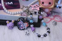 Image 1 of 'ghosting' TXT keychain