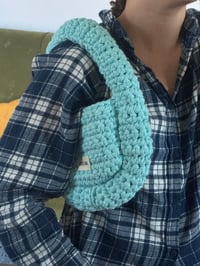 Image 2 of SAC CARAMELO BLEU