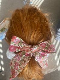 Image 4 of Liberty Bow Clip