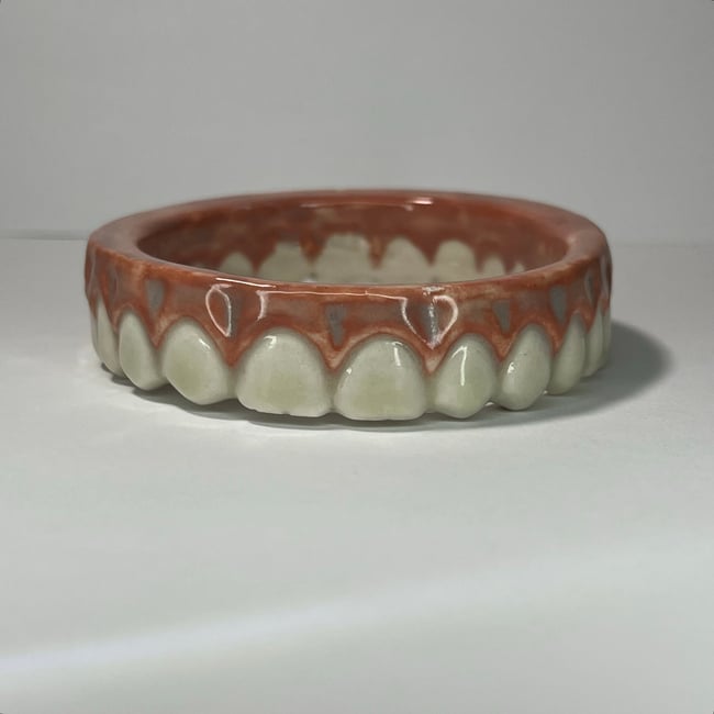 Teeth Bracelet H - 7.25 in Inner Circumference