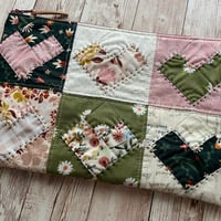 Image 1 of "Garden Party" Large Quilted Hearts Zipper Bag