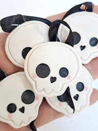 Image 3 of Cute Skulls