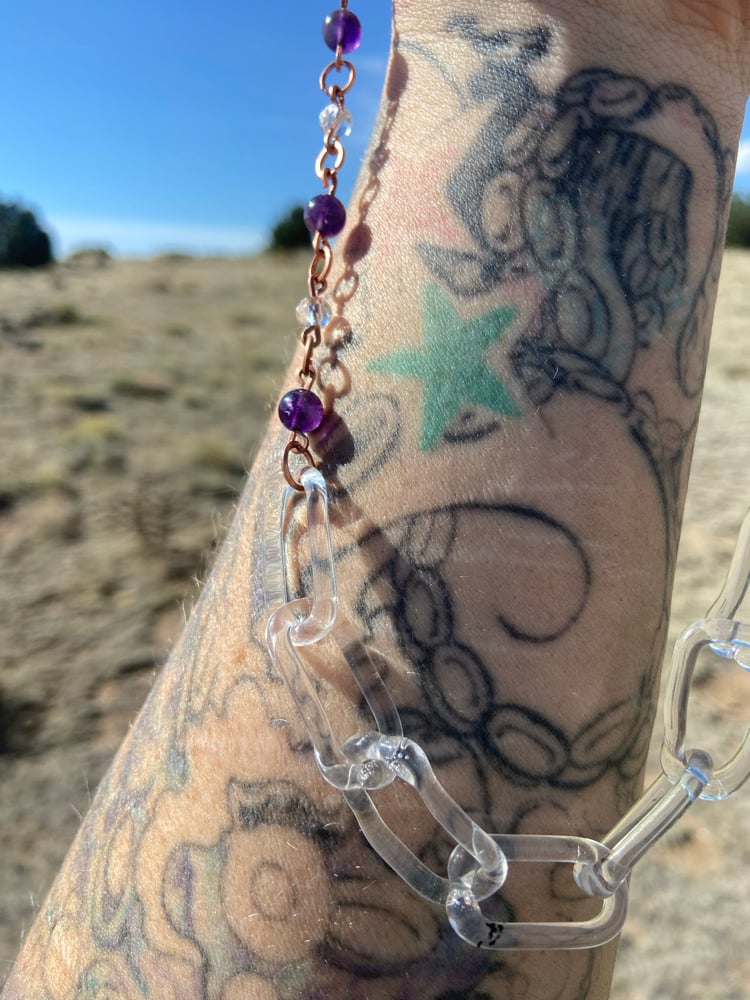 Image of Clear glass chain x Amethyst 