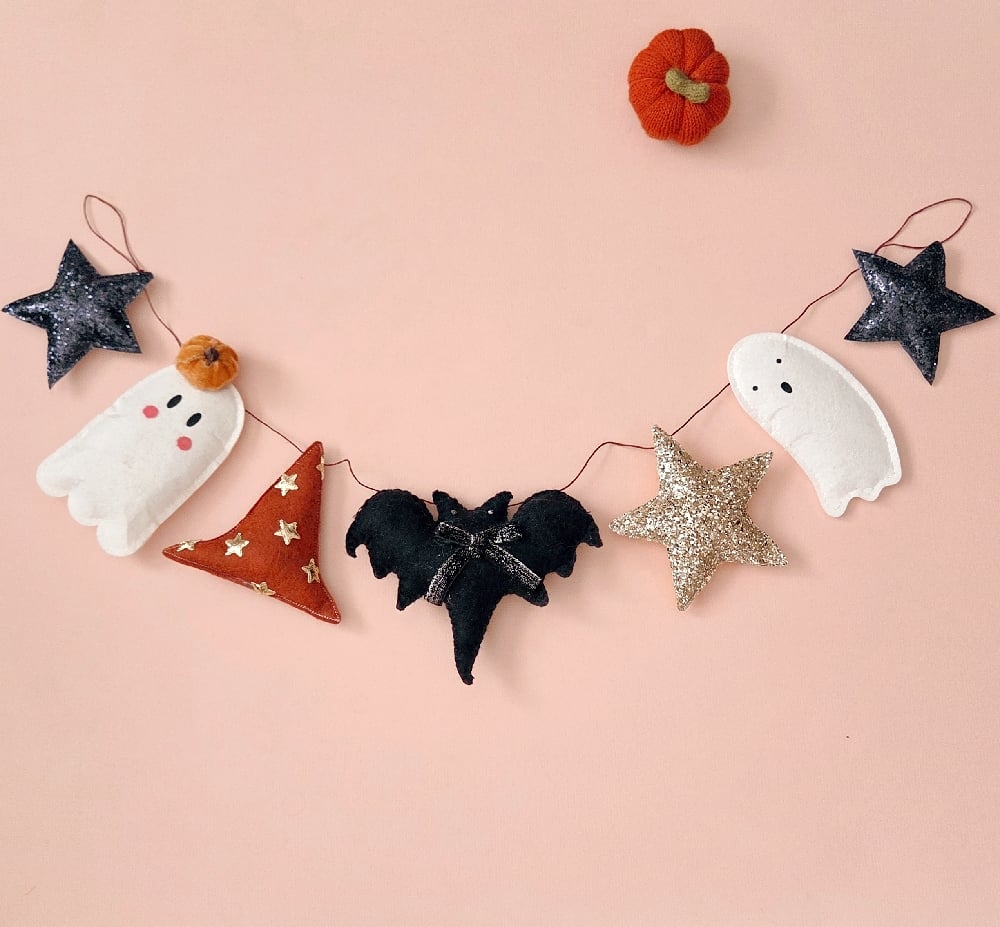 Image of Love At First Bite Halloween Garland.