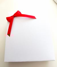 Image 2 of Gift  box #199