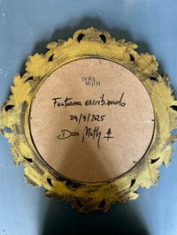 Image 4 of Fantasma escribiendo 