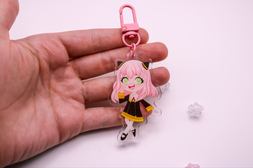 Image of SpyxFam Anya 2.5” Arylic Keychain 