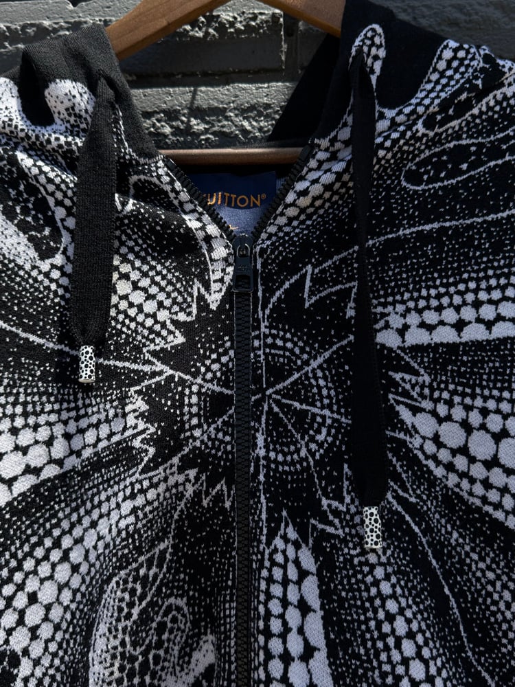 Image of Louis Vuitton 2023 Yayoi Kusama Psychedelic Zip Up