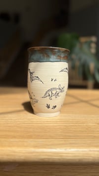 Image 2 of Dino Mug 03