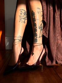 Image 3 of THE ‘MADONNA’ ROSARY ANKLET 