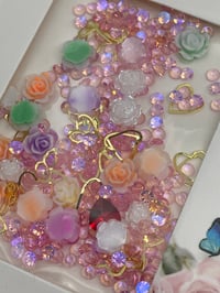 Image 2 of Nail art flowers 