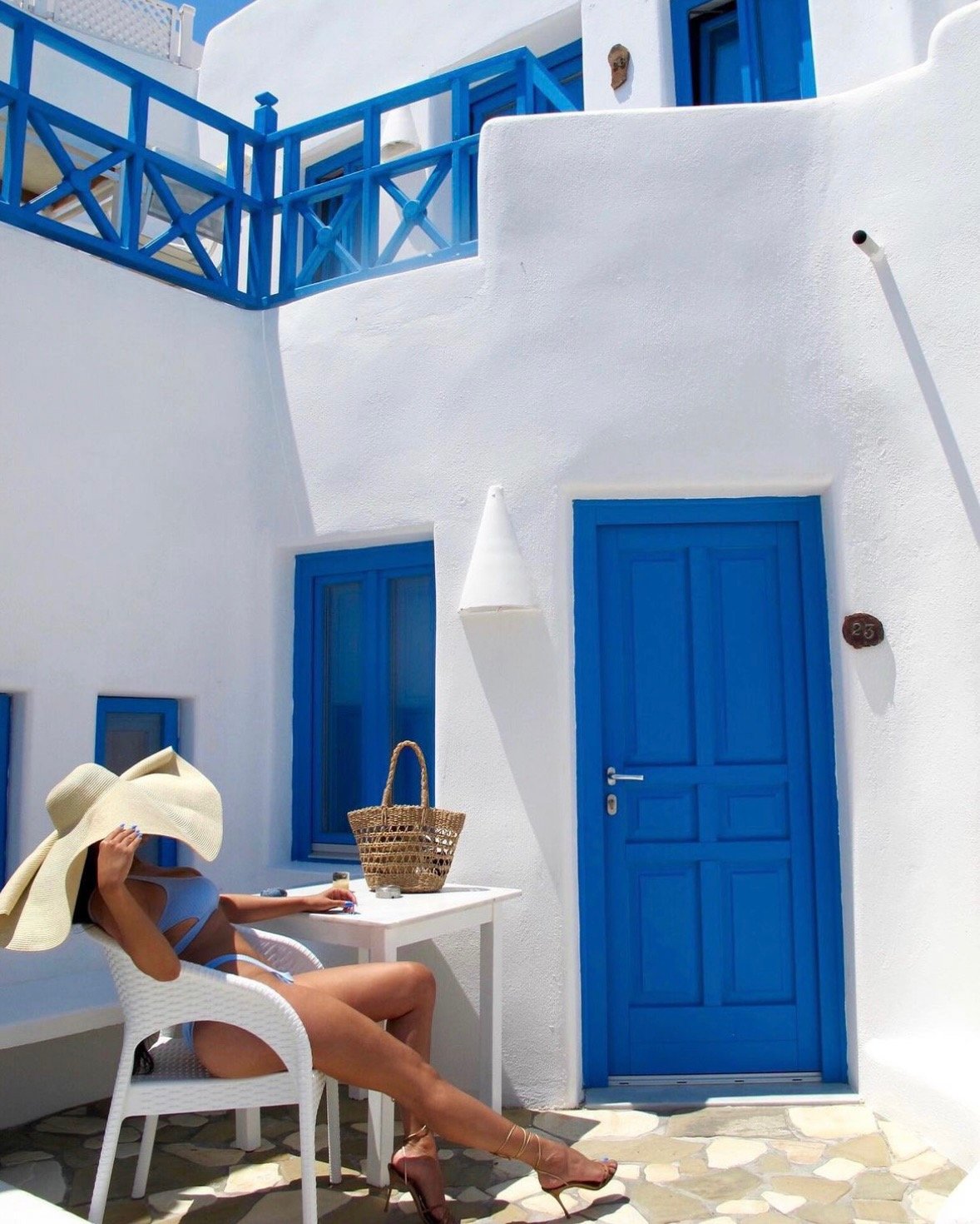 Image of BEIGE OVERSIZED FLOPPY STRAW HAT
