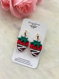 Image 4 of  Chocolate covered strawberries