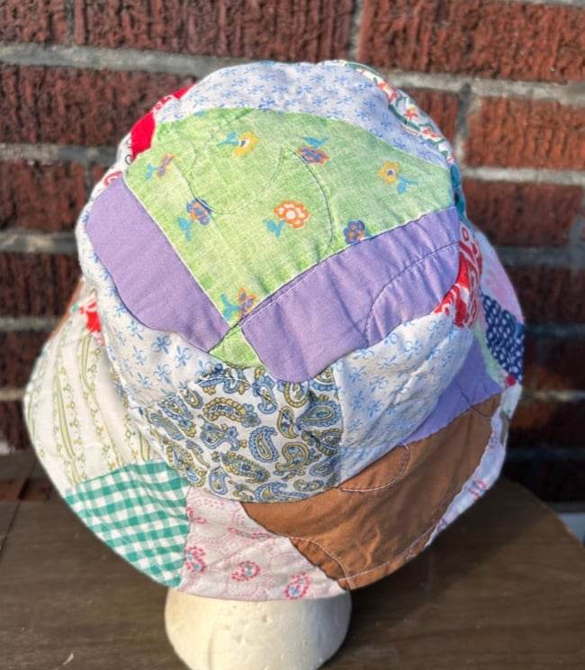 “Fleur De Lis” Quilt Bucket Hat, 23.25”