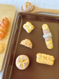 Image 3 of Bread Magnet Set