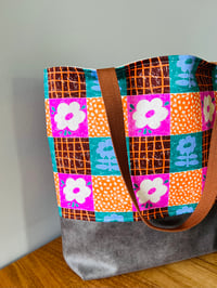 Image 4 of Fabric Tote - Retro Vibes