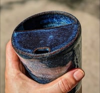 Image 3 of XL Travel Mug in SAPPHIRE 