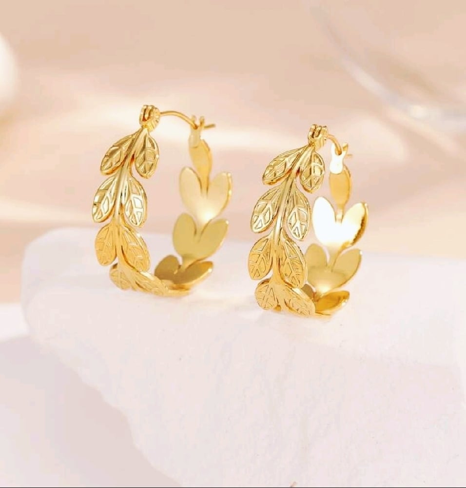 Image of Leah Hoop Earrings 