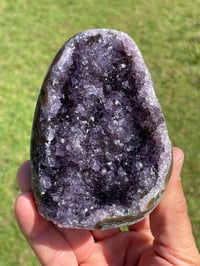 Image 8 of Amethyst Base Cut #1864