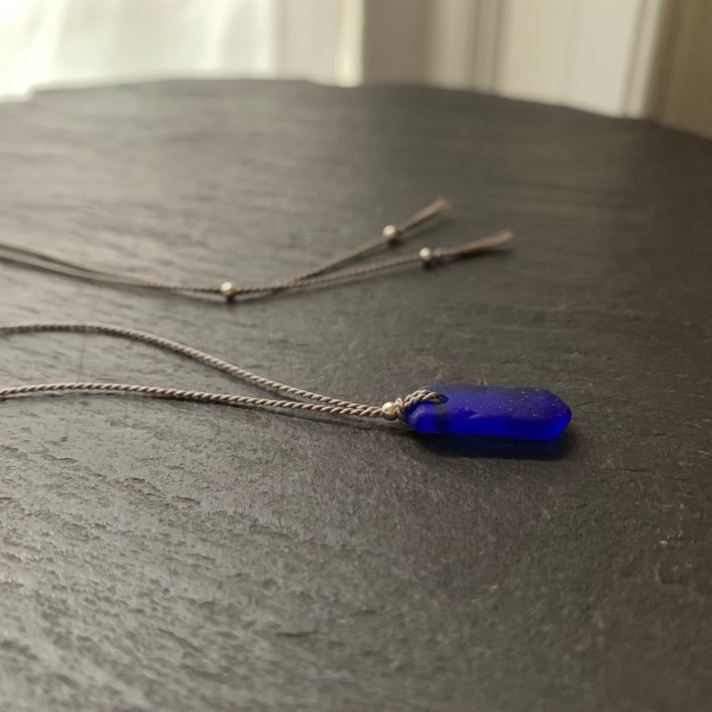 Image of Tiny blue sea glass necklace/bracelet - Dunwich