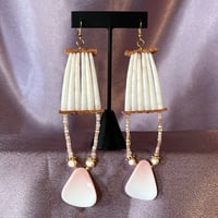 Image 2 of 1 tier Pink conch & Dentalium Earrings