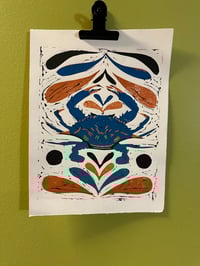 Image 2 of crab lino print - blue crab