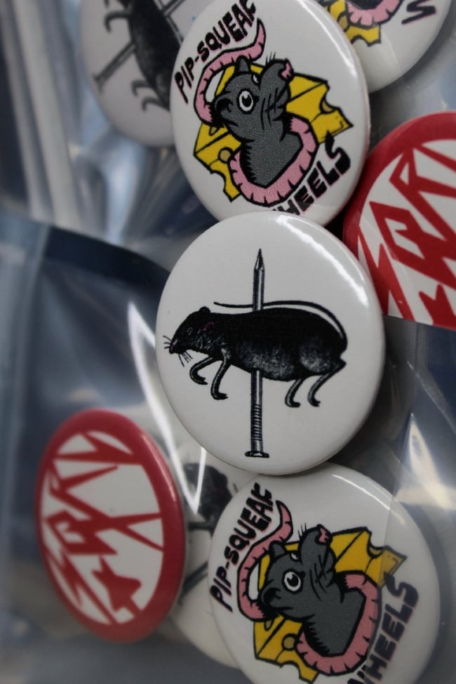 Buttons!!