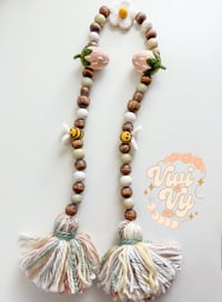 Image 2 of RTS OAK Buzz & Blooms Garland #4