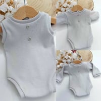 Image 1 of Photoshooting newborn boys bodysuit Robbie| light gray