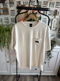 H & M thick pocket tee 