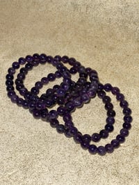 Image 2 of Amethyst bracelet 8mm