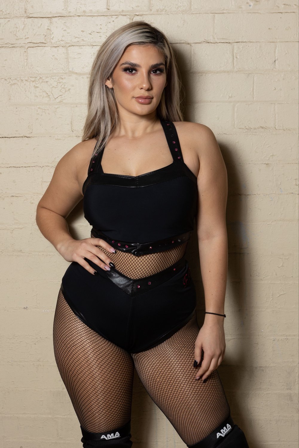 Image of Debut Black Gear