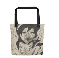 QUIETUS TOTE 