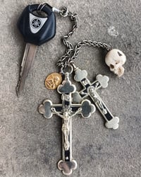 Image 1 of Memento mori key ring