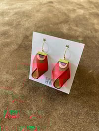 Image 2 of B O U C L E   Rouge/doré/vert 