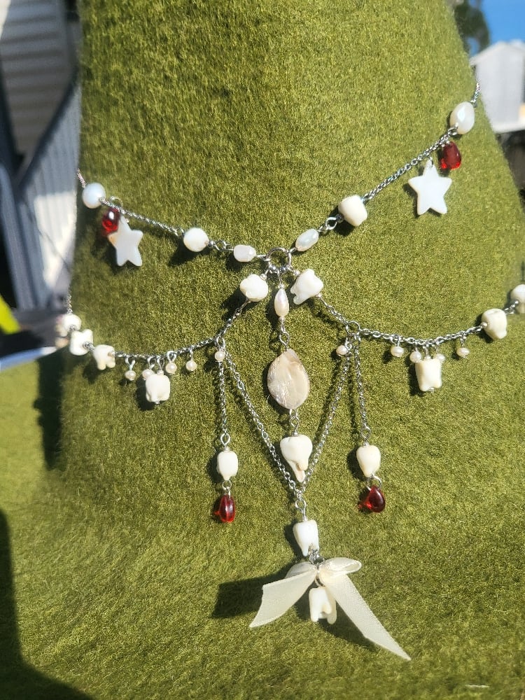 Image of Mei Teeth Fairy Necklace