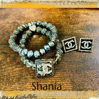 Image 1 of Shania