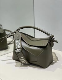Image 2 of Loewe Puzzle Smooth Leather Bag 