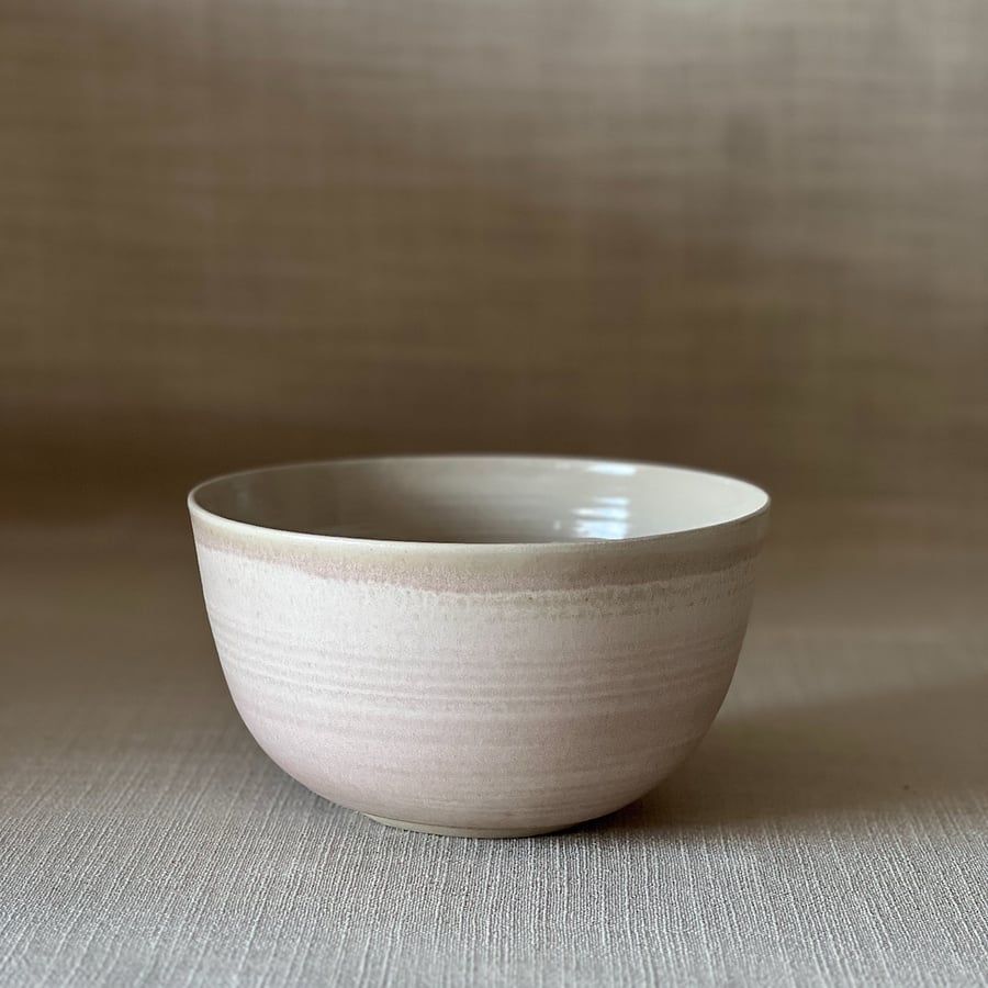 Image of MELLOW SMALL SALAD BOWL