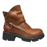 Image 6 of ROAMERS TATE TAN