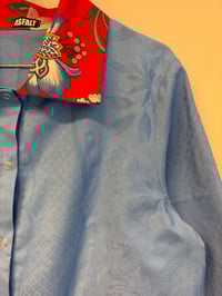 Image 5 of Blue shirt with flowers (m/l)