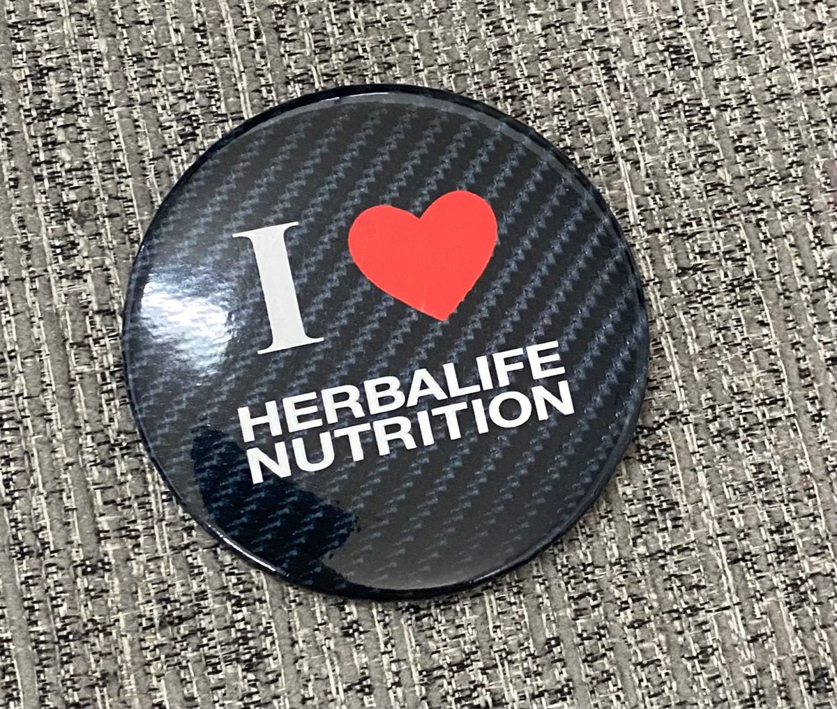 Image of I ❤️HERBALIFE button