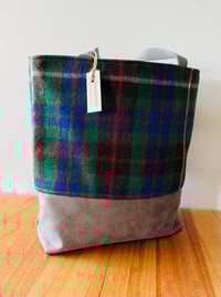 Image 3 of Scottish Tartan Tote Bag- Extra Warm Mackenzie