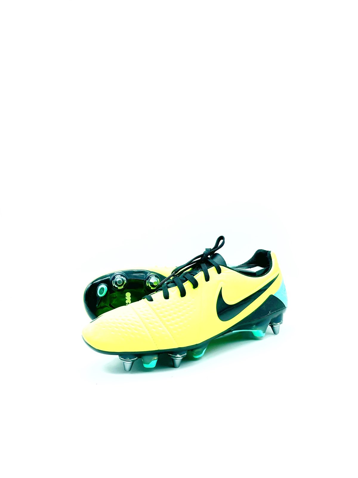 Nike ctr360 best sale soccer cleats