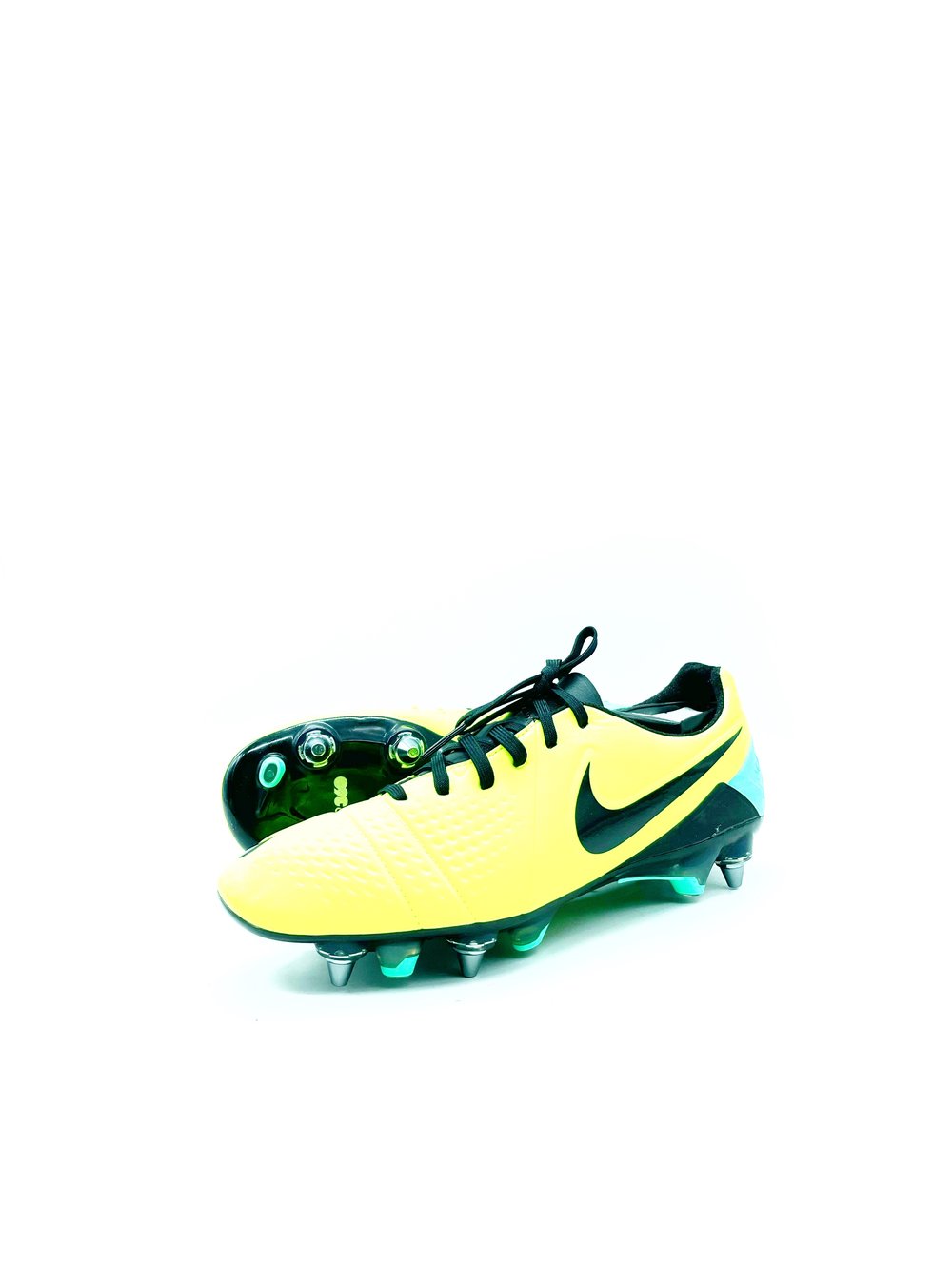 Image of Nike Ctr360 Maestri Yellow SG-pro