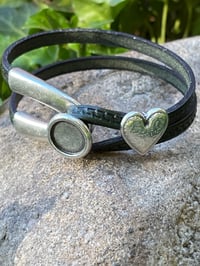 Image 3 of Beating Hearts 