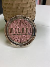 Image 1 of Milani Ludicrous Lights Highlighter 120 Peach-Ella