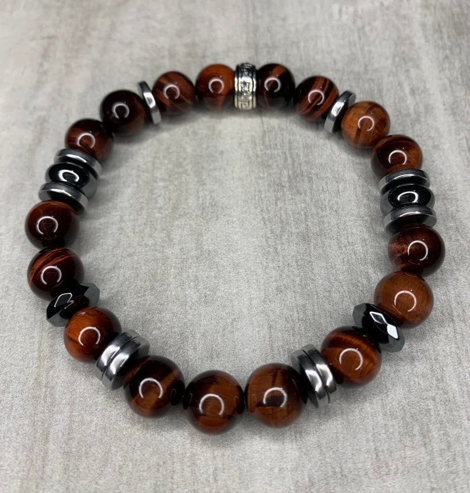 Image of Distinguished 2