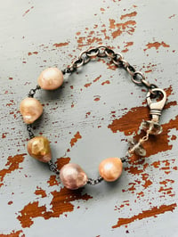 Image 3 of Prasiolite And Baroque Pearl Bracelet 