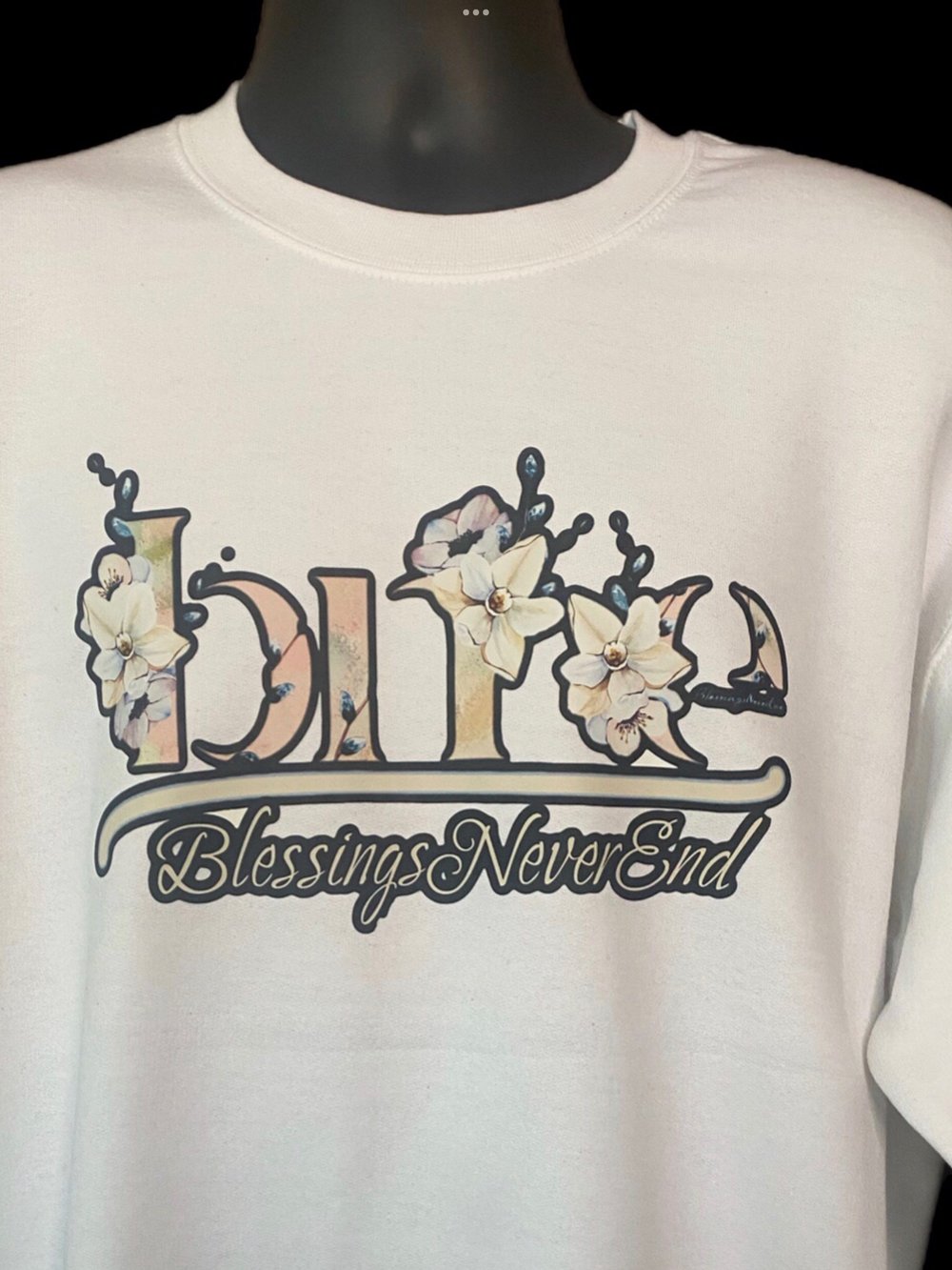 BNE Floral Crewneck 🌸